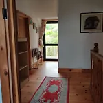 Kingsford Renovated Old Cottage