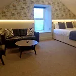 The Quay Lodge