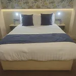 The Quay Lodge