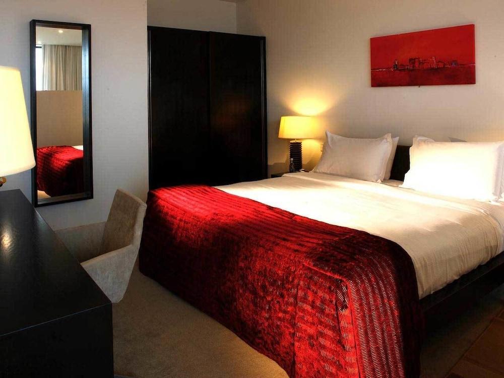 Hotel Whites Of 4*