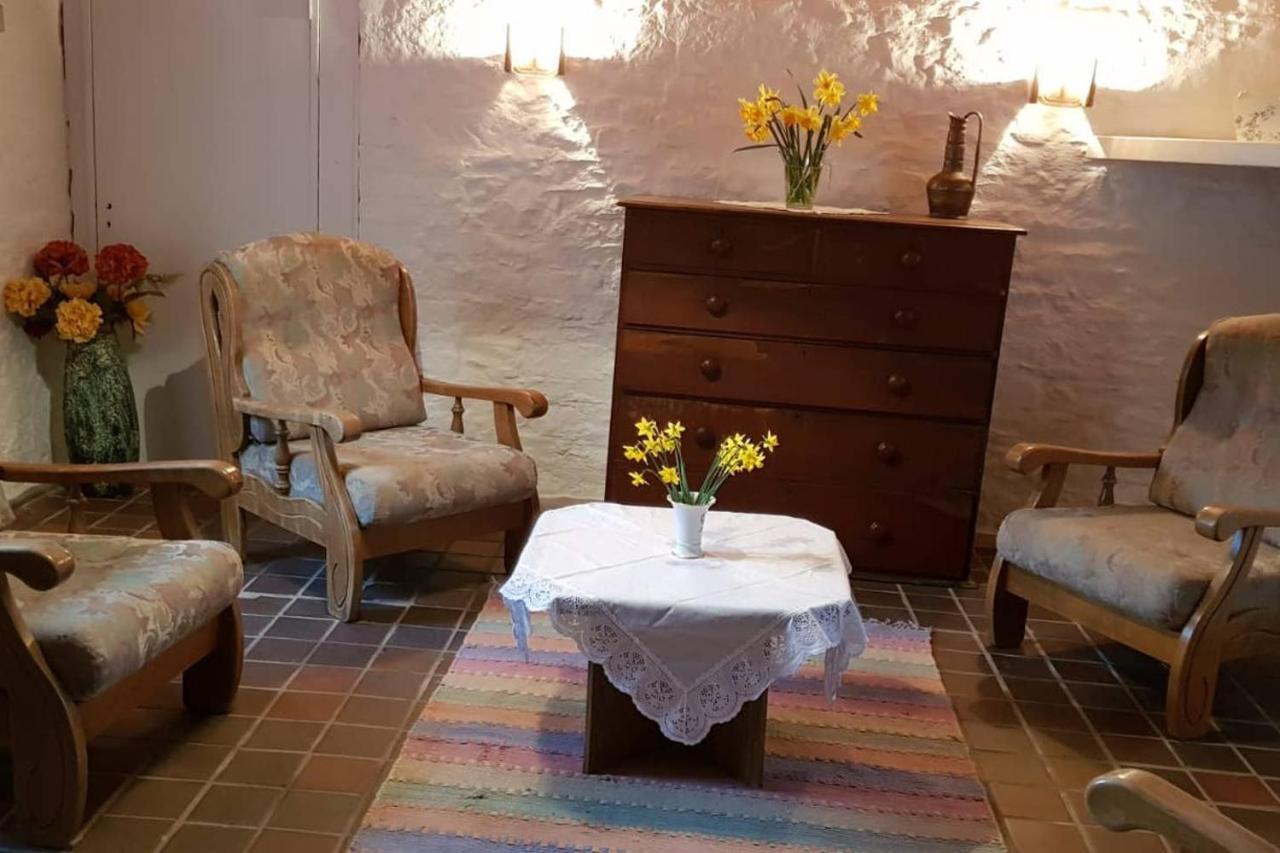 Newly Refurbished Self-catering Sleeping 3