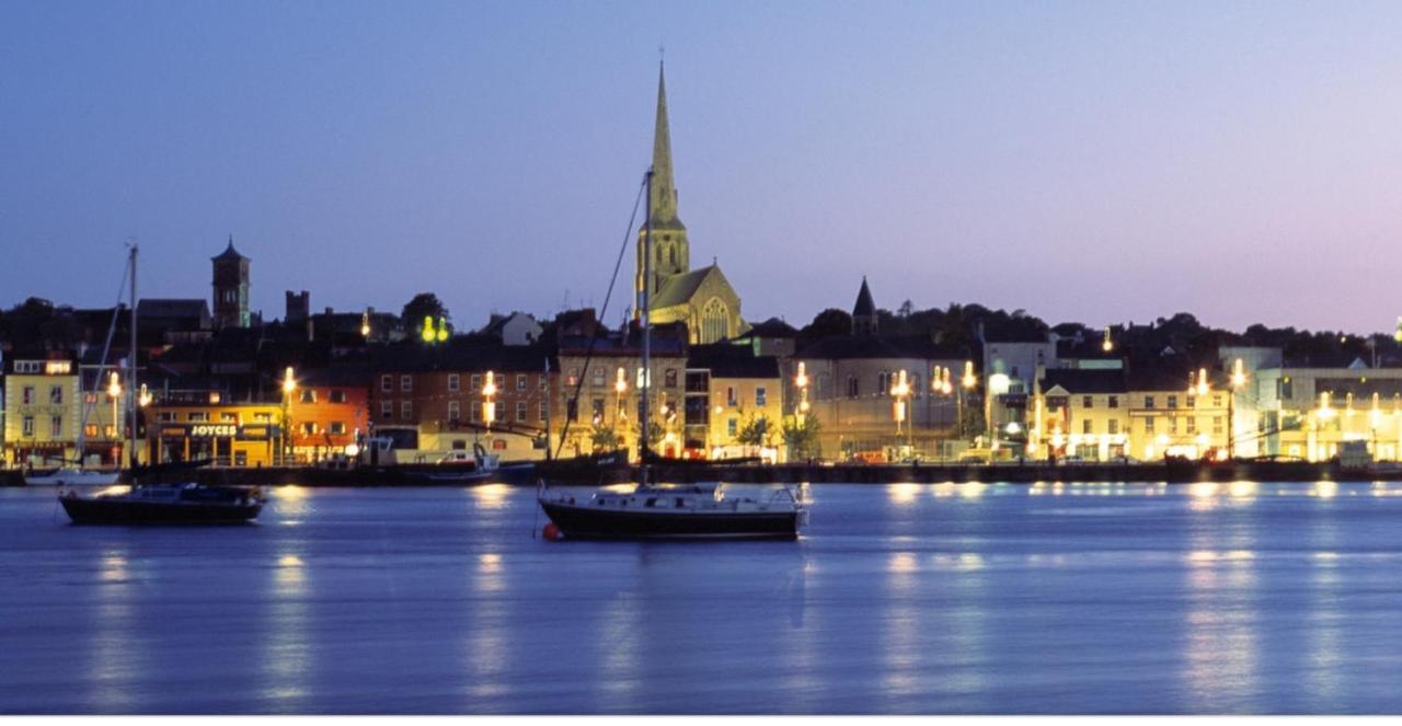 In The Heart Of Town Apartment Wexford