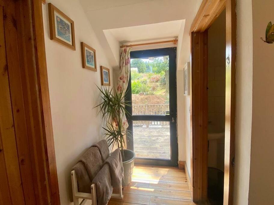Kingsford Renovated Old Holiday home