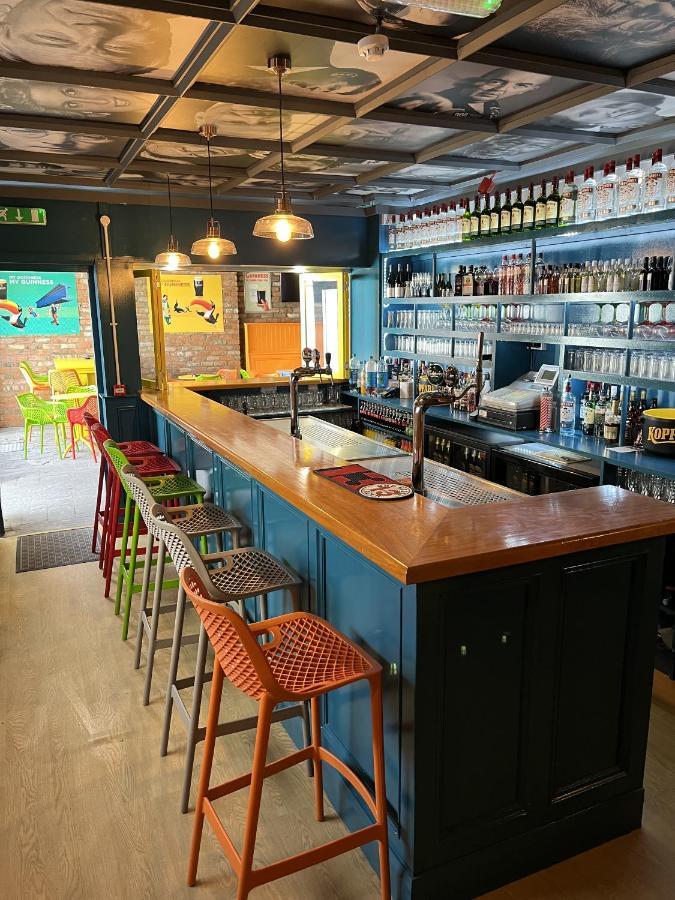 Bugler Doyles Bar & Townhouse Guest house