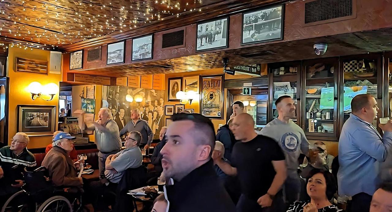 Bugler Doyles Bar & Townhouse *