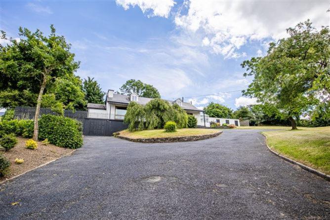 Holiday home Mountain Paradise In Bunclody, Wexford