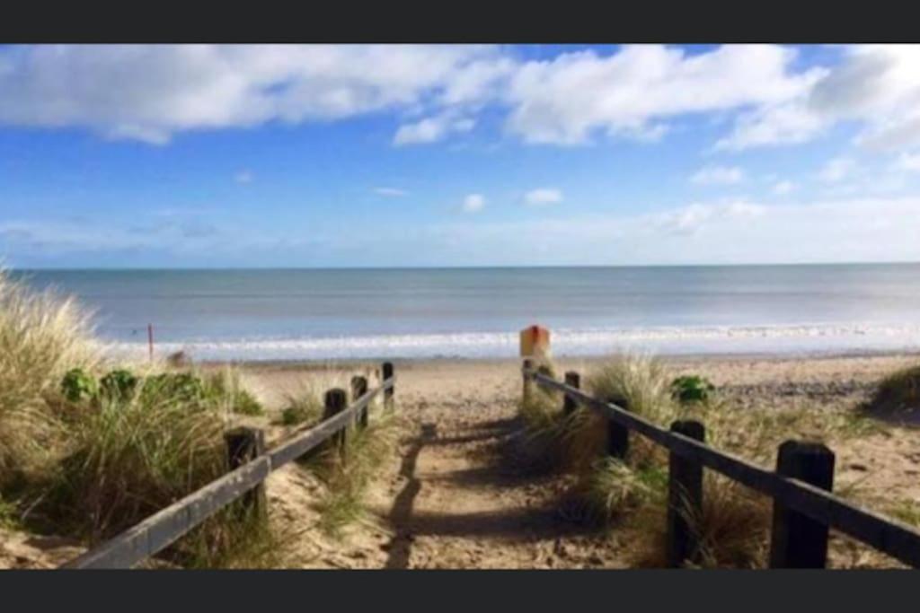 Holiday home Sea Breeze