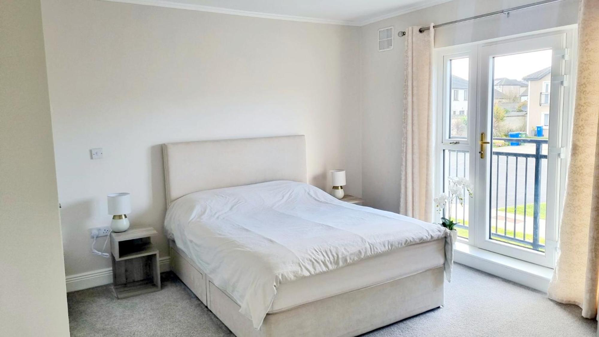 Holiday home Private 3 Bedroom House In Town