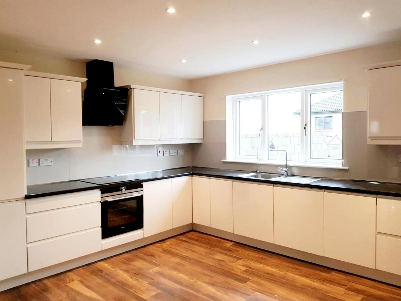 Holiday home Private 3 Bedroom House In Town *