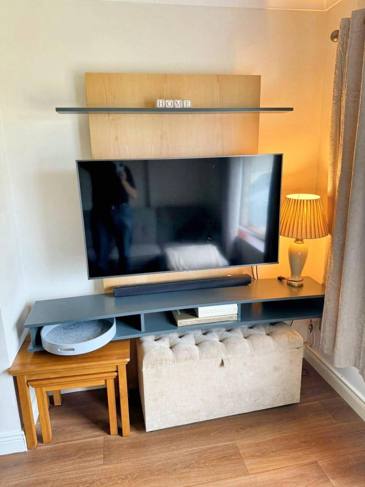 Spacious Family Friendly 4br Near Town Holiday home *