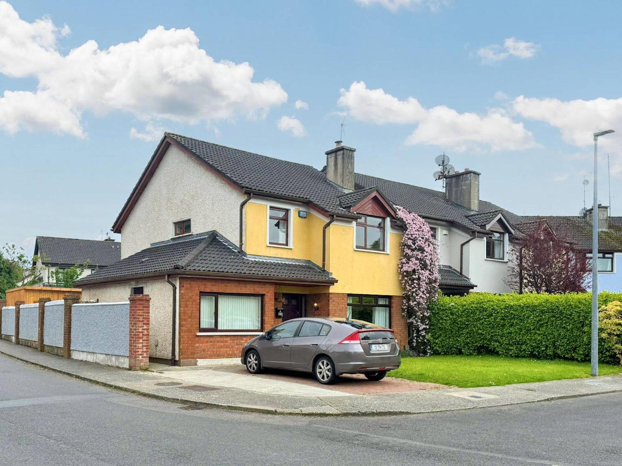 Spacious Family Friendly 4br Near Town Holiday home