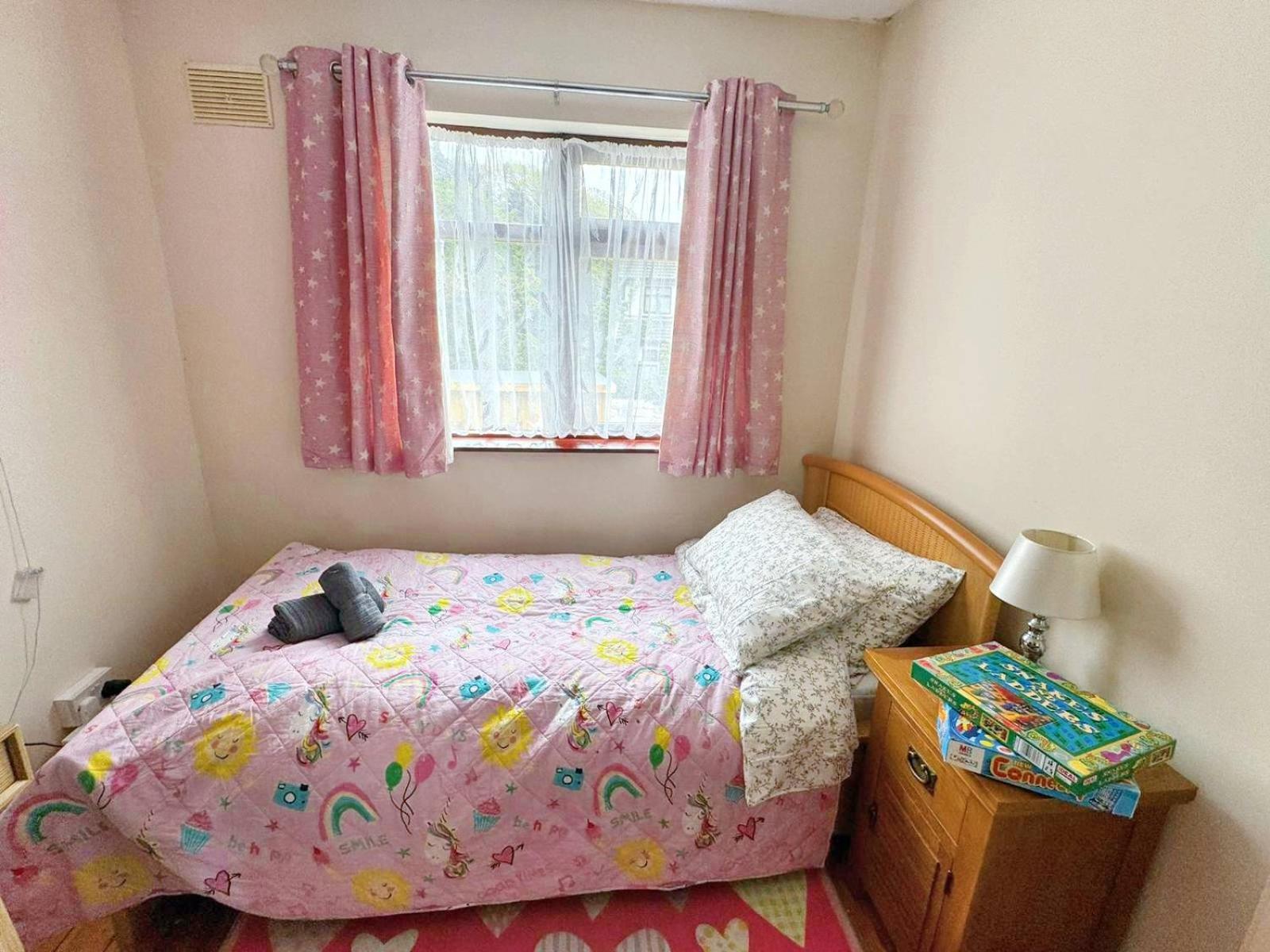 Spacious Family Friendly 4br Near Town Holiday home *