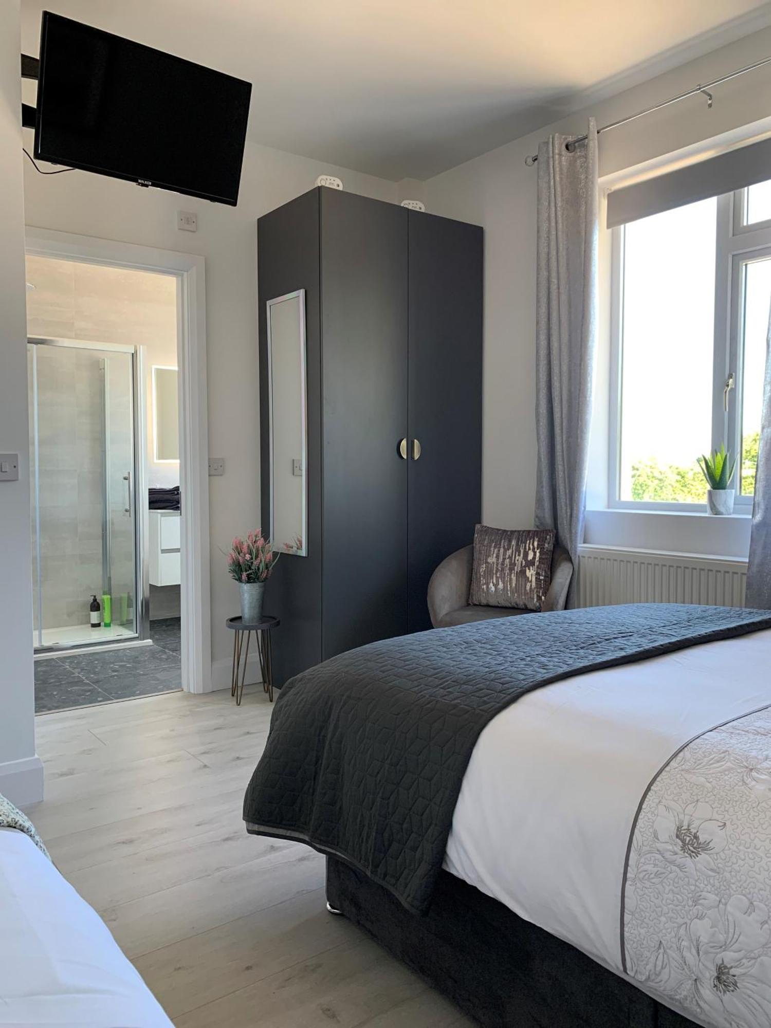 Row Guest house