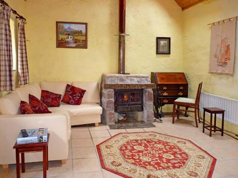 Traditional 18th Century Converted Stables *