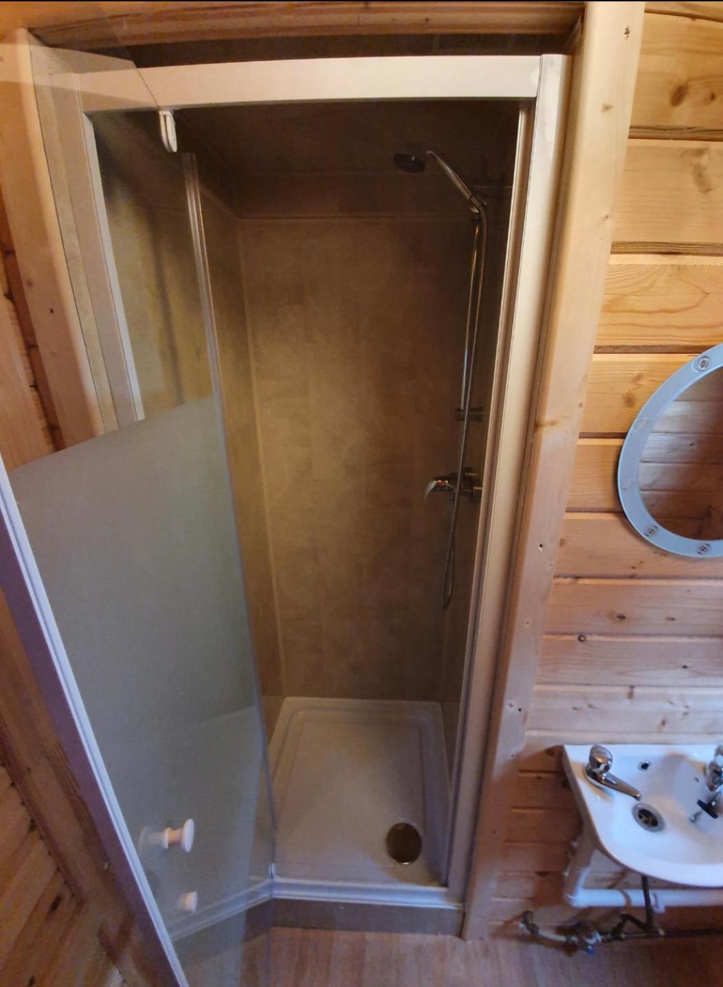 17b Db Airbnb Wexford