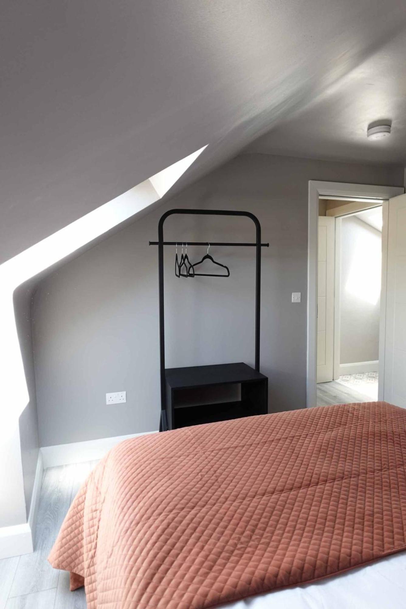 Holiday home Ivernia Split Level No 2 Town Sleeps 5