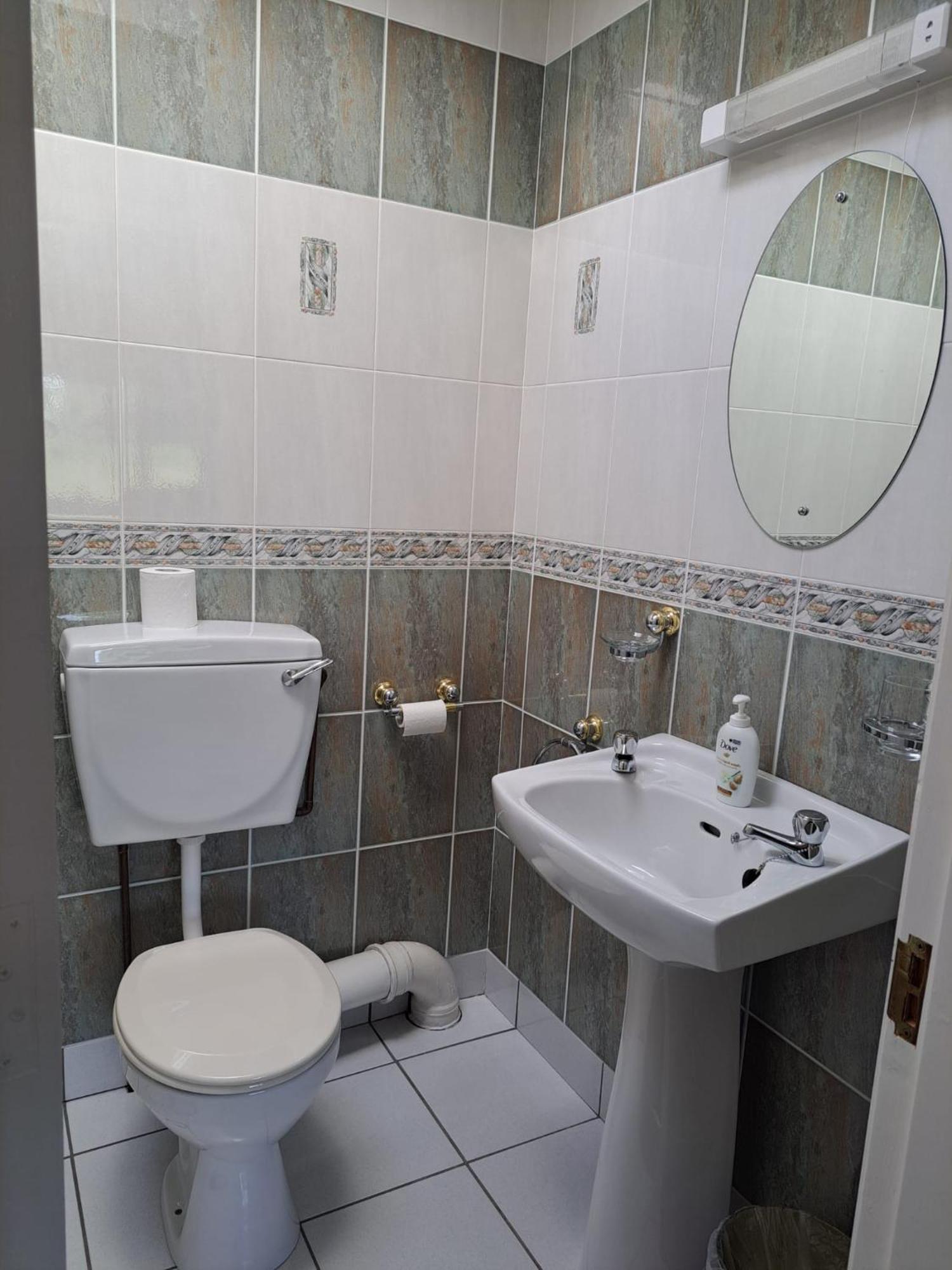 Guest house Hilltown House *