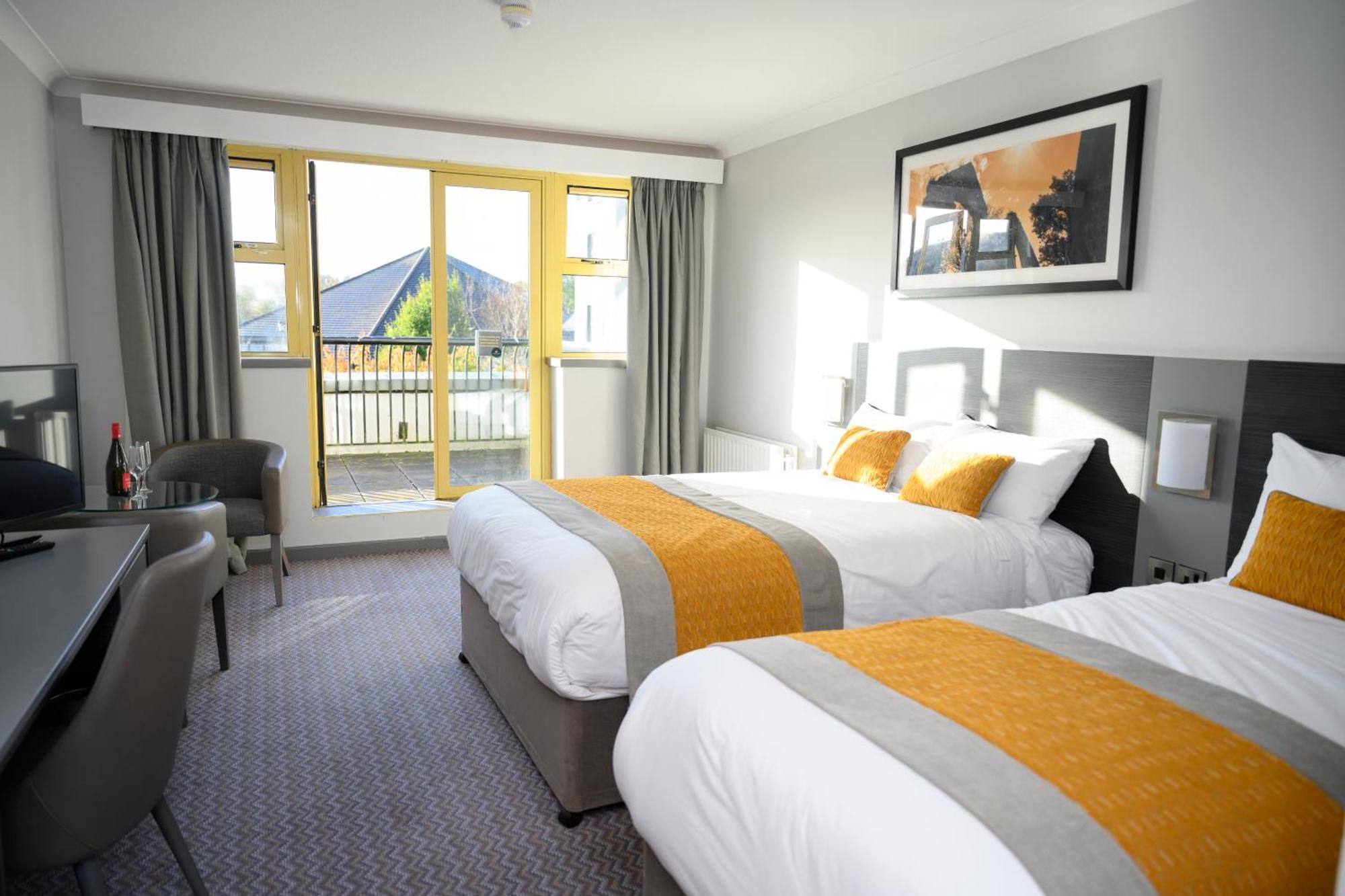 Hotel Newtown Park 3*