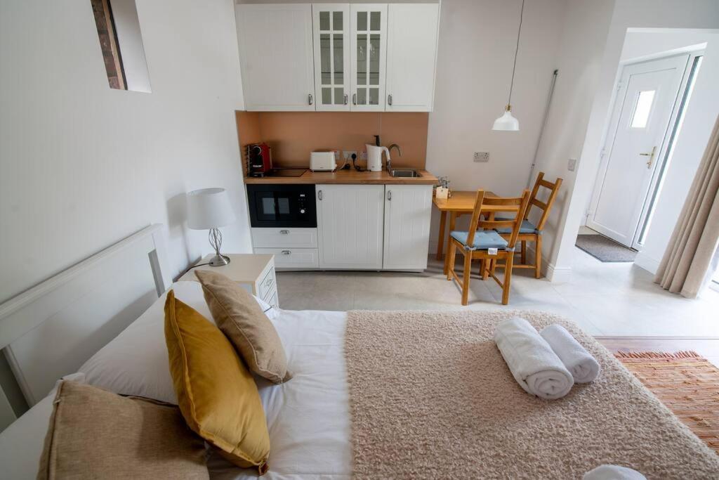 The Oak Studio-kilpatrick Glebe, Pet Friendly Wexford