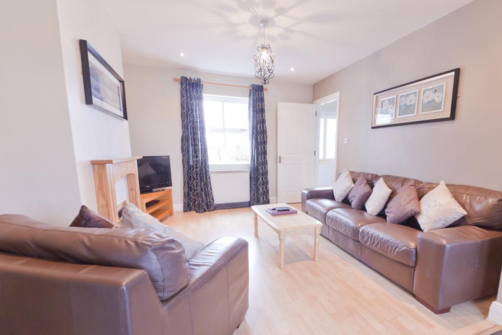 Upton Court Homes Holiday home *