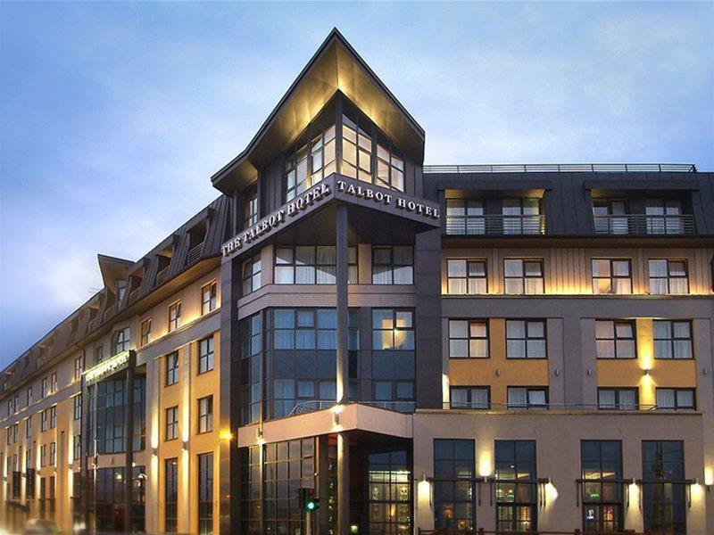 Talbot Hotel 4*