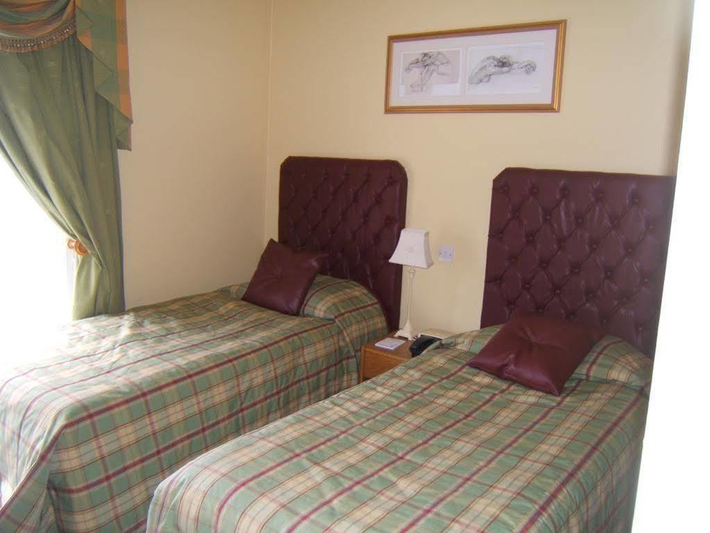 Faythe Wexford